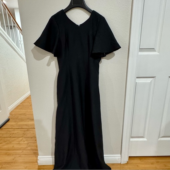 L’MODE Dresses & Skirts - Elegant Black V-Neck Flutter Sleeve Maxi Dress